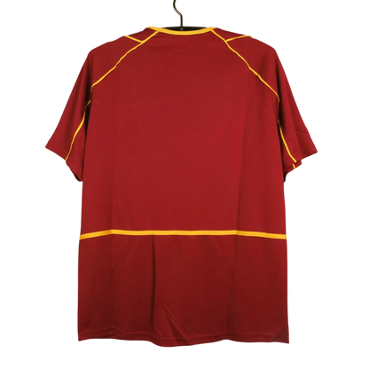 https://cdn.shopify.com/s/files/1/0826/7228/8075/files/2002-portugal-home-retro-kit-822417.webp?v=1741197027