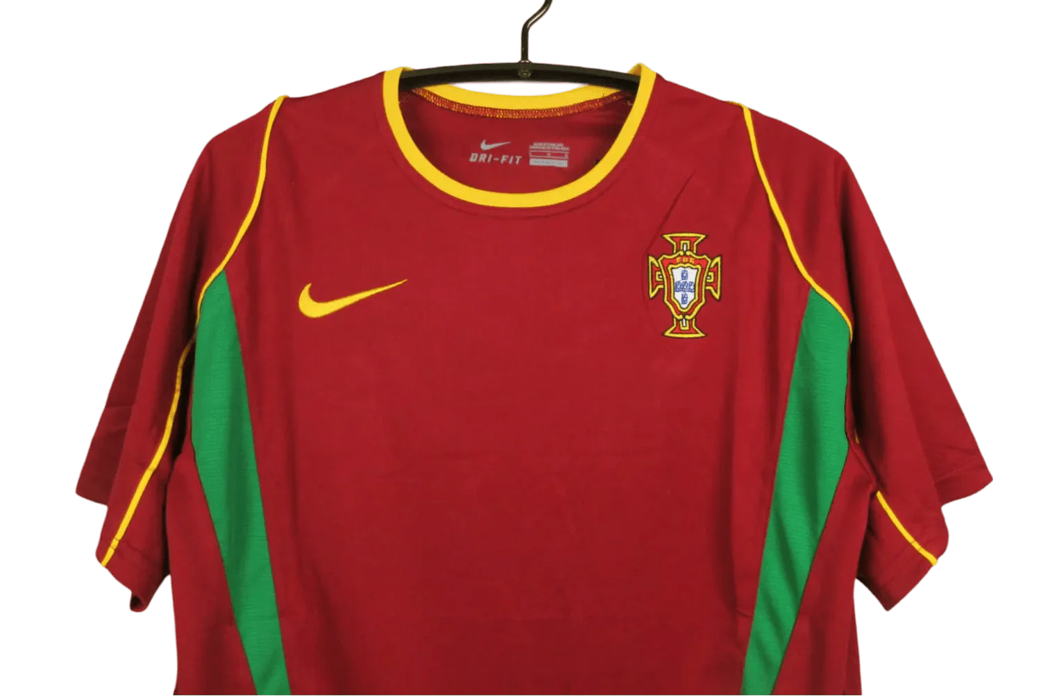 https://cdn.shopify.com/s/files/1/0826/7228/8075/files/2002-portugal-home-retro-kit-892852.webp?v=1741197029