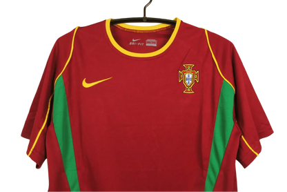 https://cdn.shopify.com/s/files/1/0826/7228/8075/files/2002-portugal-home-retro-kit-892852.webp?v=1741197029