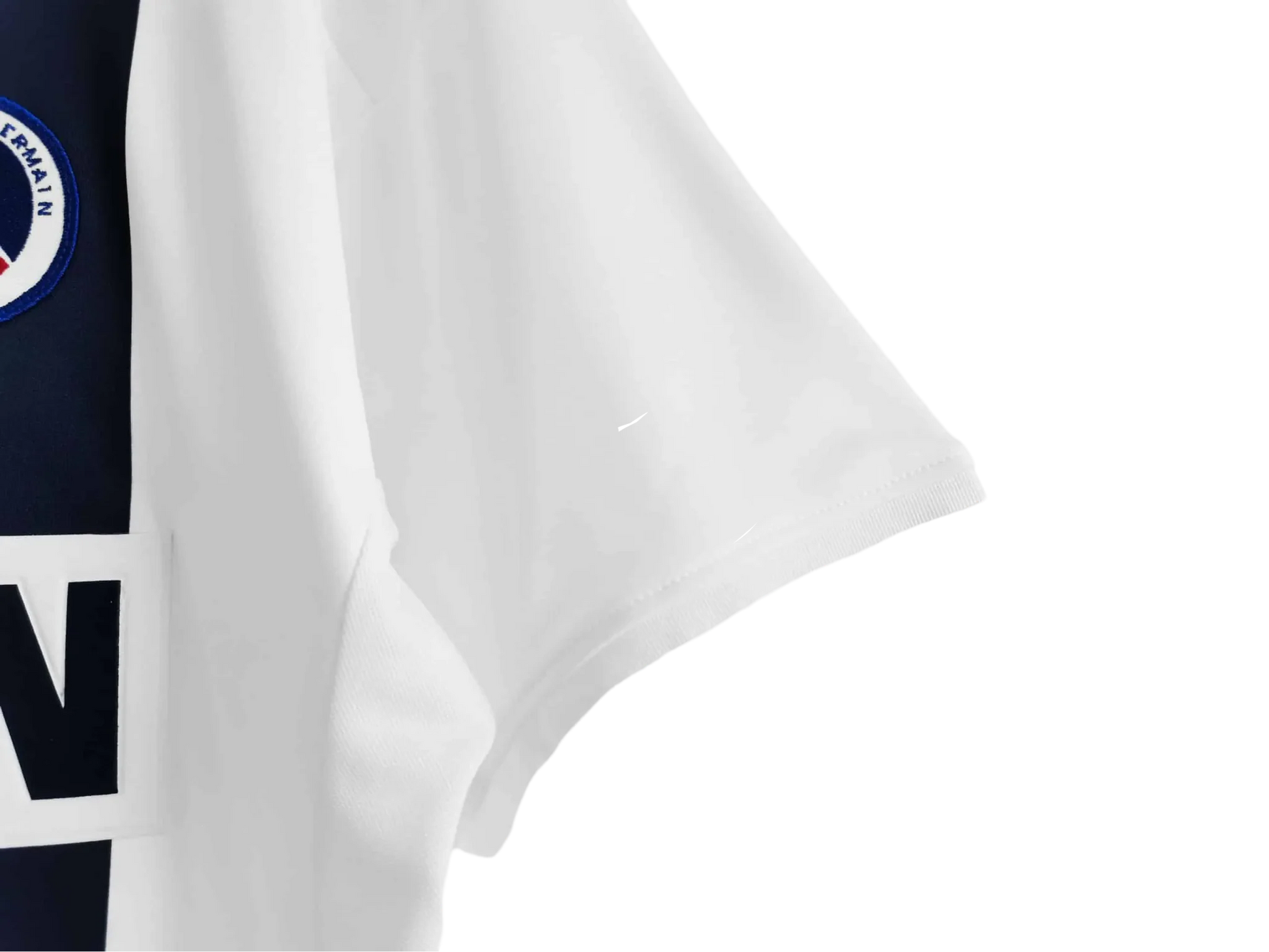 https://cdn.shopify.com/s/files/1/0826/7228/8075/files/20022003-paris-saint-germain-thomson-away-retro-kit-616155.webp?v=1741198002