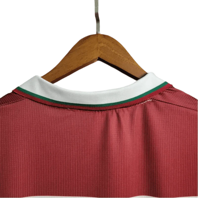 https://cdn.shopify.com/s/files/1/0826/7228/8075/files/2003-fluminense-unimed-home-retro-jersey-at-govintagejersey-517949.webp?v=1741197042