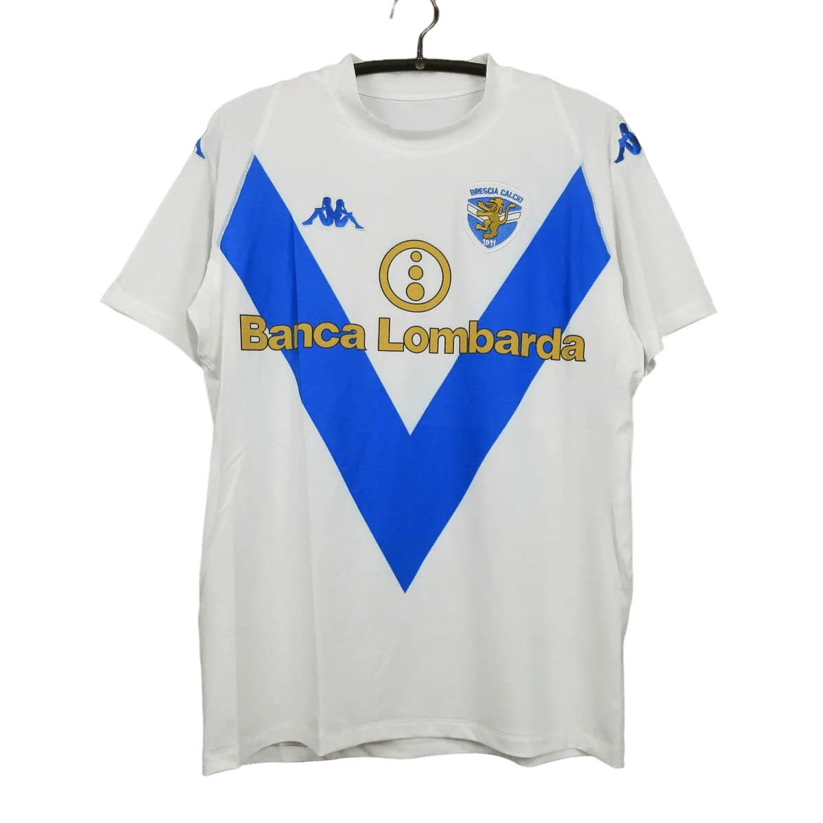https://cdn.shopify.com/s/files/1/0826/7228/8075/files/20032004-fc-brescia-banca-lombarda-away-retro-kit-classickits433-951517.webp?v=1741198452