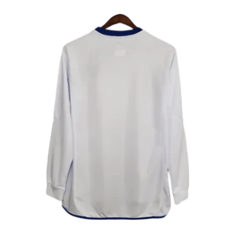 https://cdn.shopify.com/s/files/1/0826/7228/8075/files/20032005-chelsea-fly-emirates-away-retro-kit-long-sleeves-classickits433-381334.webp?v=1741198281