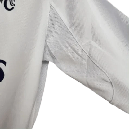 https://cdn.shopify.com/s/files/1/0826/7228/8075/files/20032005-chelsea-fly-emirates-away-retro-kit-long-sleeves-classickits433-773558.webp?v=1741198284