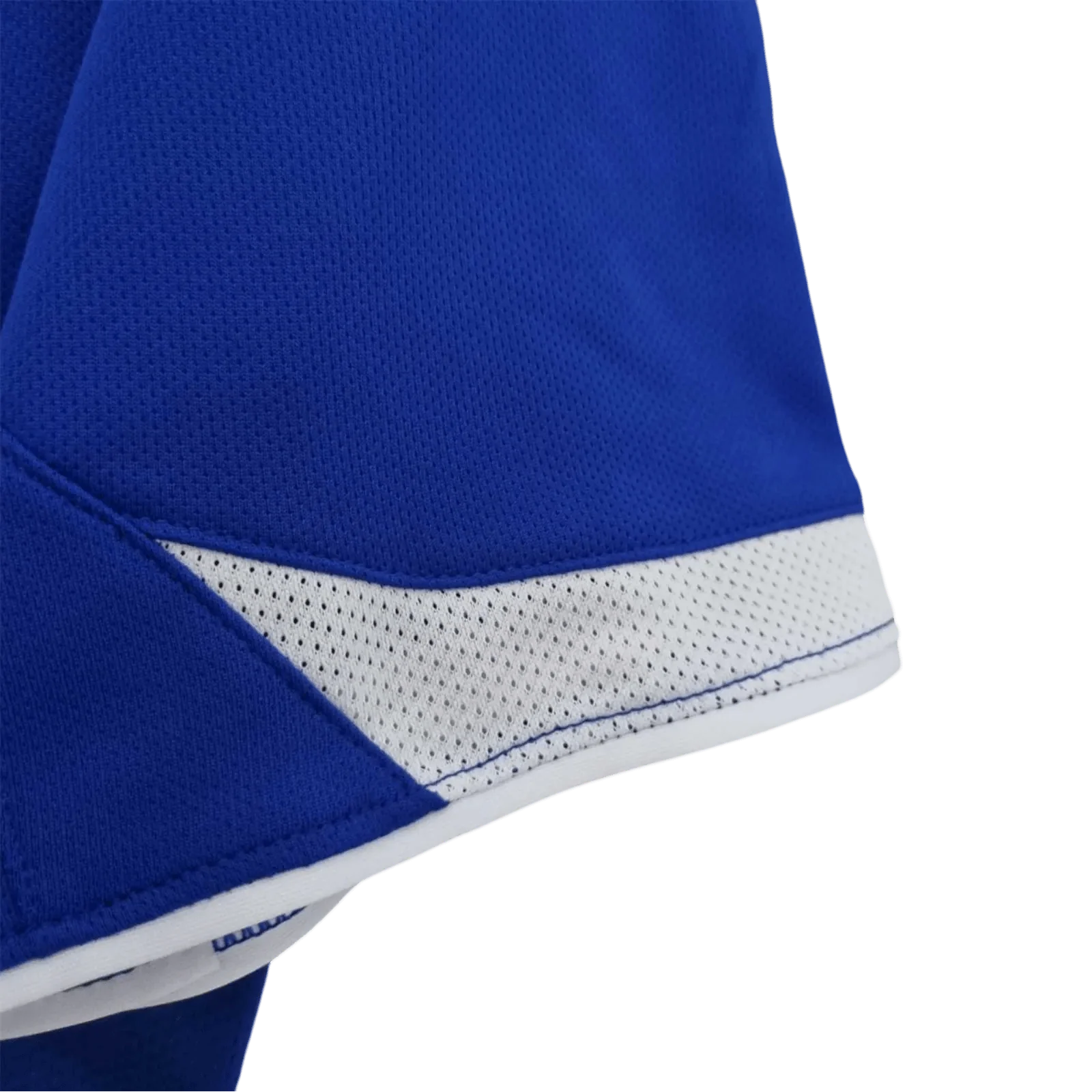 https://cdn.shopify.com/s/files/1/0826/7228/8075/files/2004-brazil-away-retro-kit-618597.webp?v=1741196949