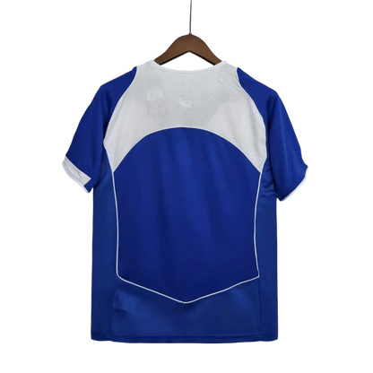 https://cdn.shopify.com/s/files/1/0826/7228/8075/files/2004-brazil-away-retro-kit-973542.webp?v=1741196950