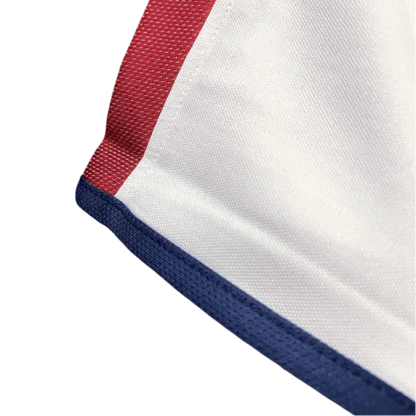 https://cdn.shopify.com/s/files/1/0826/7228/8075/files/2004-england-home-retro-kit-369549.webp?v=1741196962