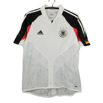 https://cdn.shopify.com/s/files/1/0826/7228/8075/files/2004-germany-euro-retro-kit-195175.webp?v=1741196940