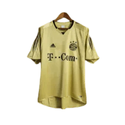 https://cdn.shopify.com/s/files/1/0826/7228/8075/files/20042005-bayern-munich-t-com-away-retro-kit-classickits433-643202.webp?v=1741197751