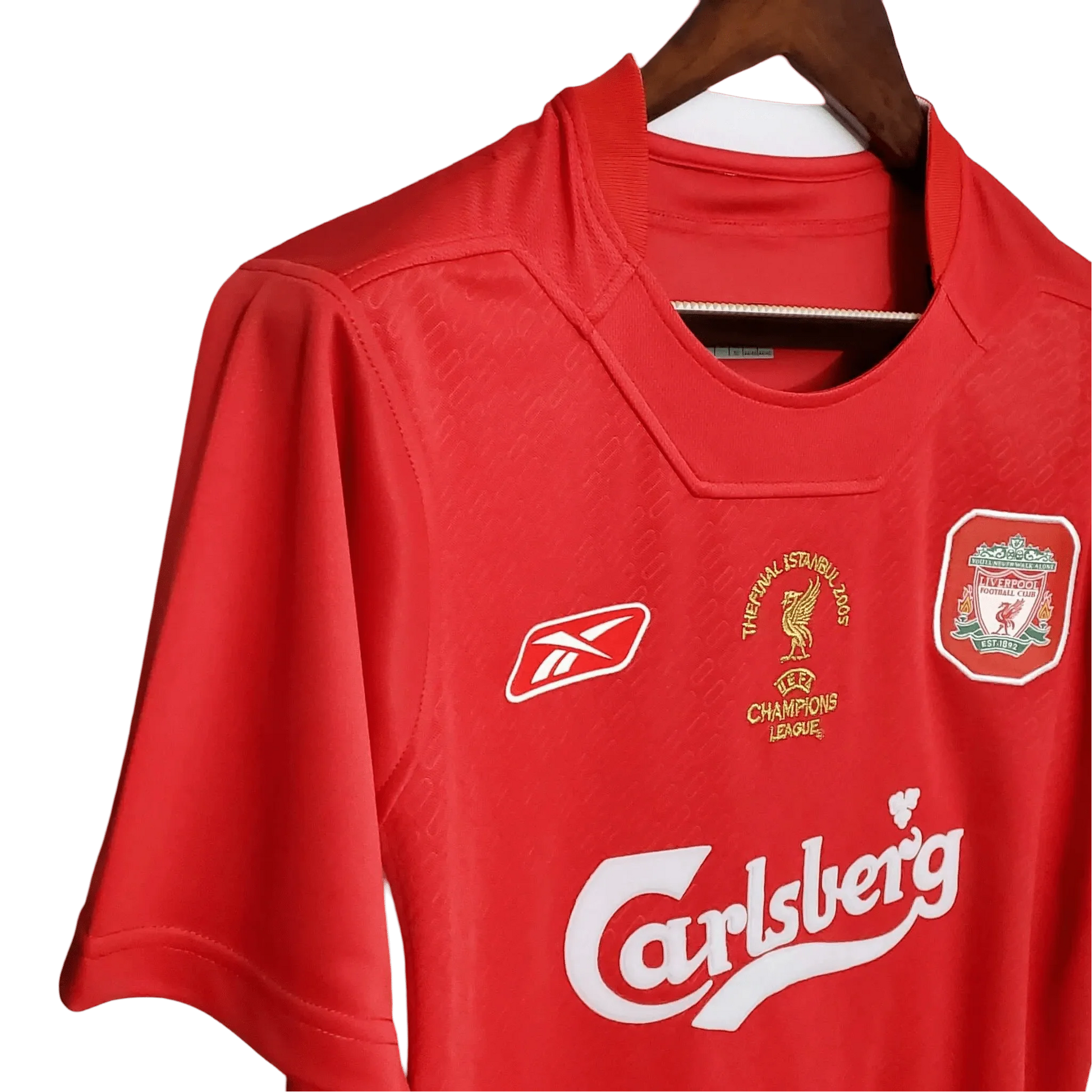 https://cdn.shopify.com/s/files/1/0826/7228/8075/files/20042005-liverpooi-carlsberg-ucl-final-istanbul-home-retro-kit-classickits433-456253.webp?v=1741198020