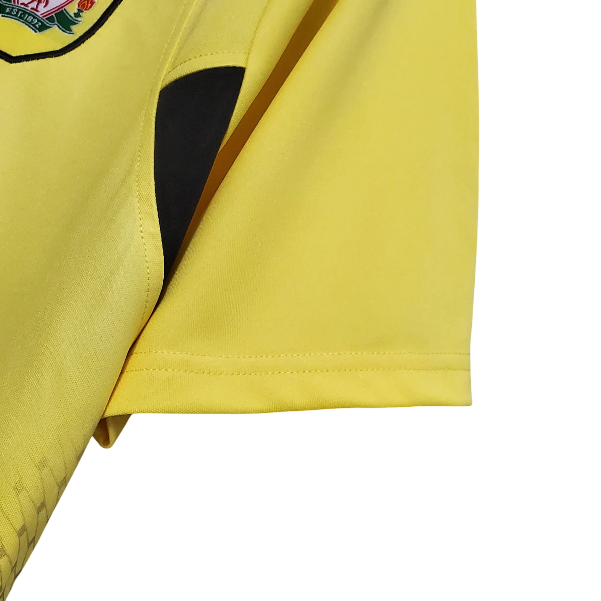 https://cdn.shopify.com/s/files/1/0826/7228/8075/files/20042005-liverpooi-carlsberg-yellow-away-retro-kit-classickits433-919703.webp?v=1741197876