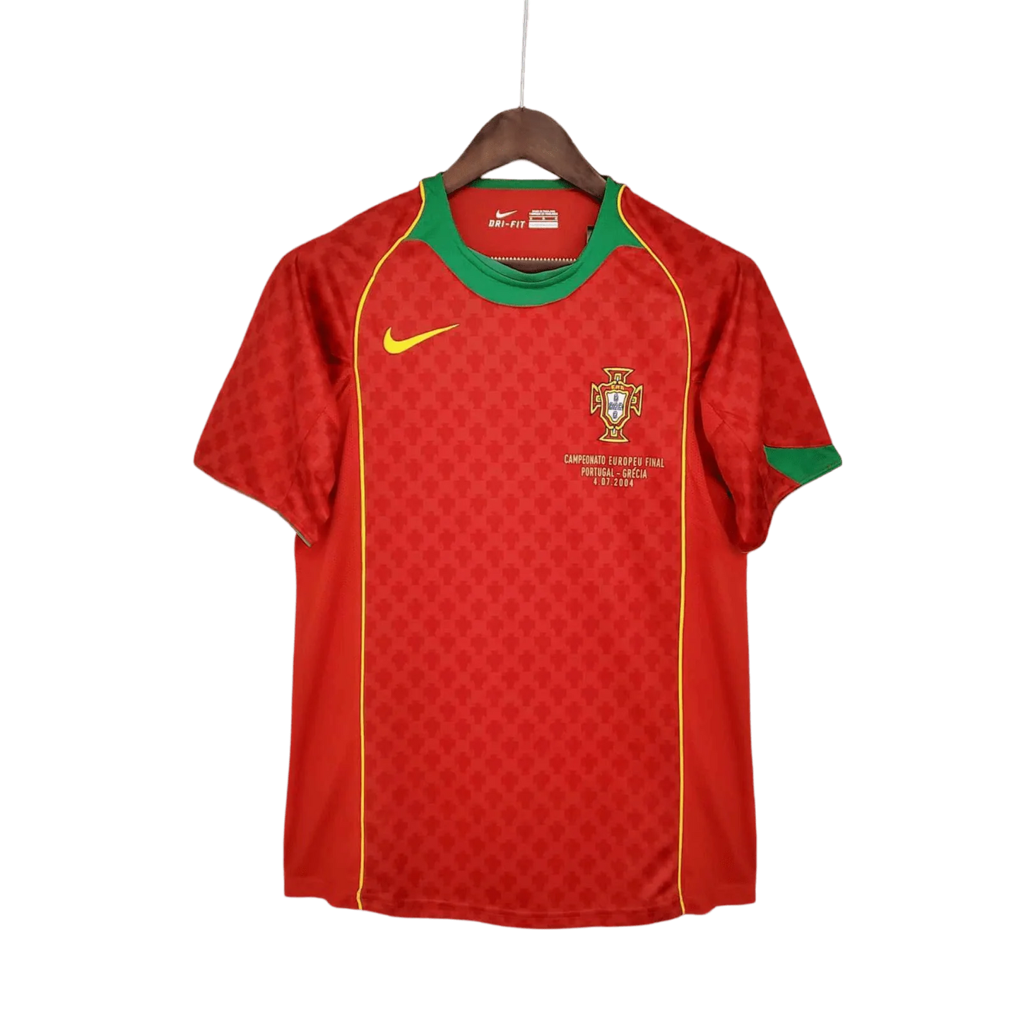 https://cdn.shopify.com/s/files/1/0826/7228/8075/files/20042005-portugal-home-retro-jersey-608845.webp?v=1741198529