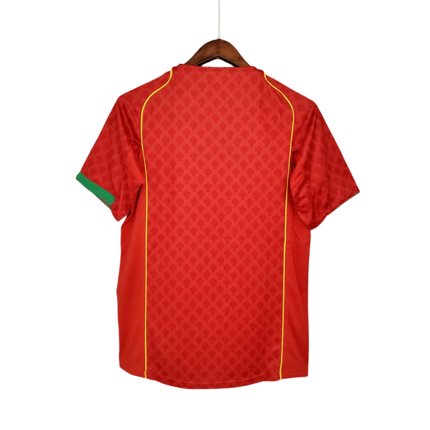 https://cdn.shopify.com/s/files/1/0826/7228/8075/files/20042005-portugal-home-retro-jersey-821385.webp?v=1741198530