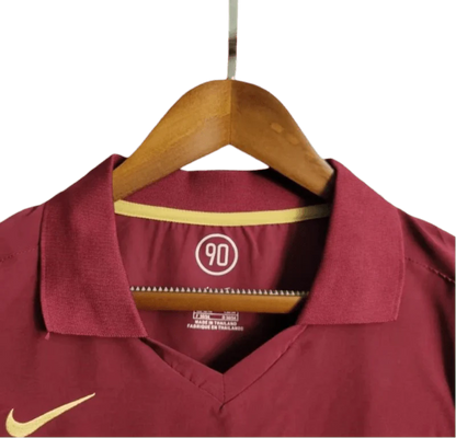 https://cdn.shopify.com/s/files/1/0826/7228/8075/files/20052006-arsenal-sponsor-o2-home-retro-kit-classickits433-749852.webp?v=1741199333