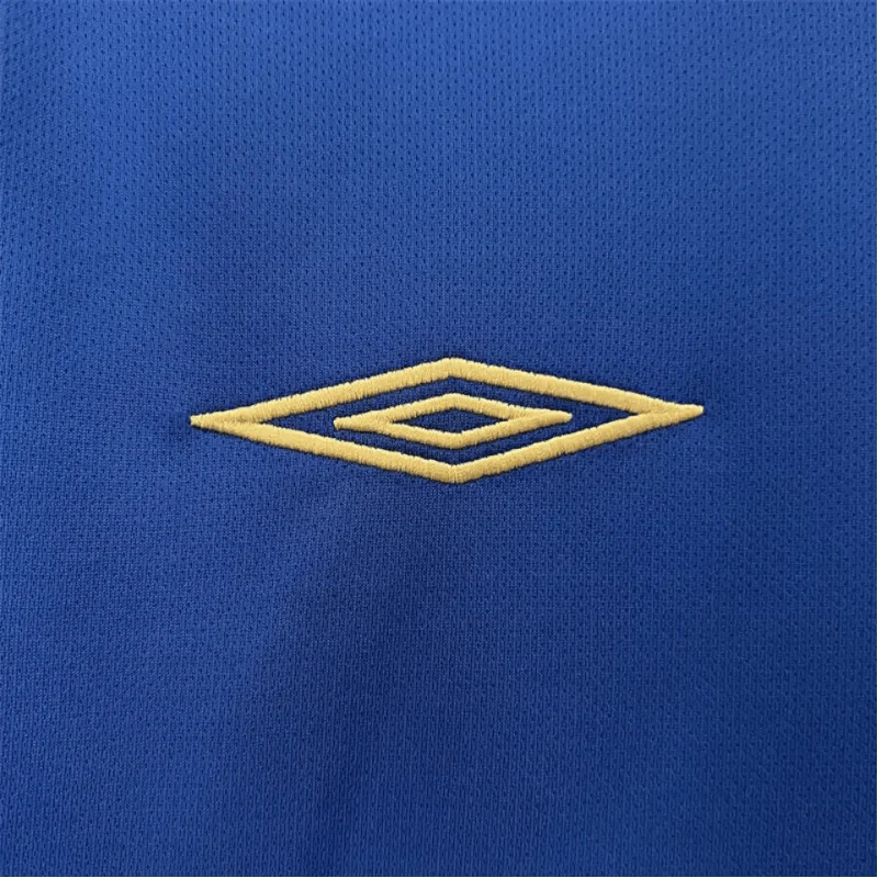 https://cdn.shopify.com/s/files/1/0826/7228/8075/files/20052006-chelsea-samsung-mobile-home-retro-kit-classickits433-195950.webp?v=1741198253