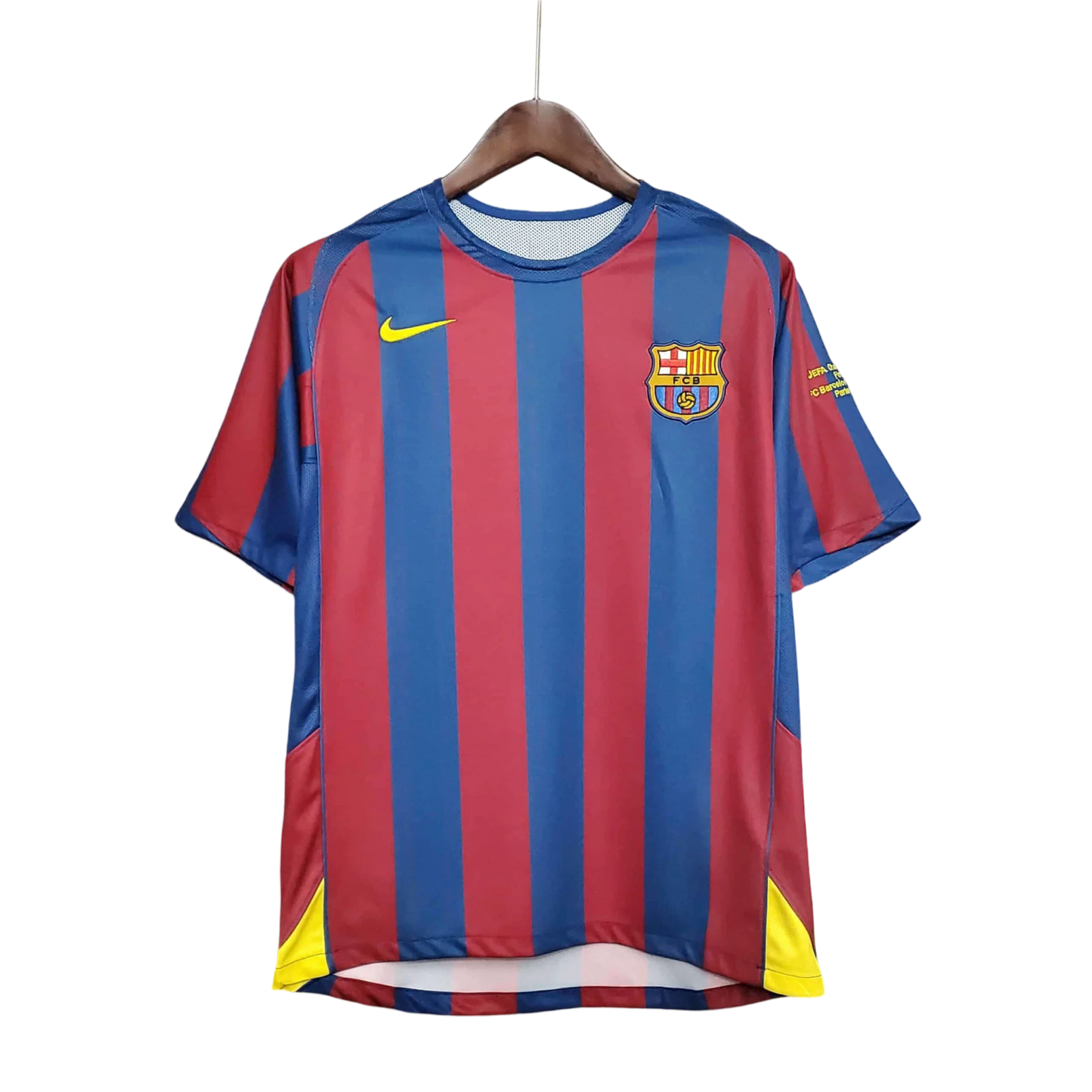 https://cdn.shopify.com/s/files/1/0826/7228/8075/files/20052006-fc-barcelona-home-retro-kit-classickits433-246041.webp?v=1741199022