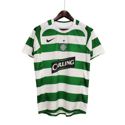 https://cdn.shopify.com/s/files/1/0826/7228/8075/files/20052006-glasgow-celtic-carling-home-retro-kit-classickits433-982071.webp?v=1741198270