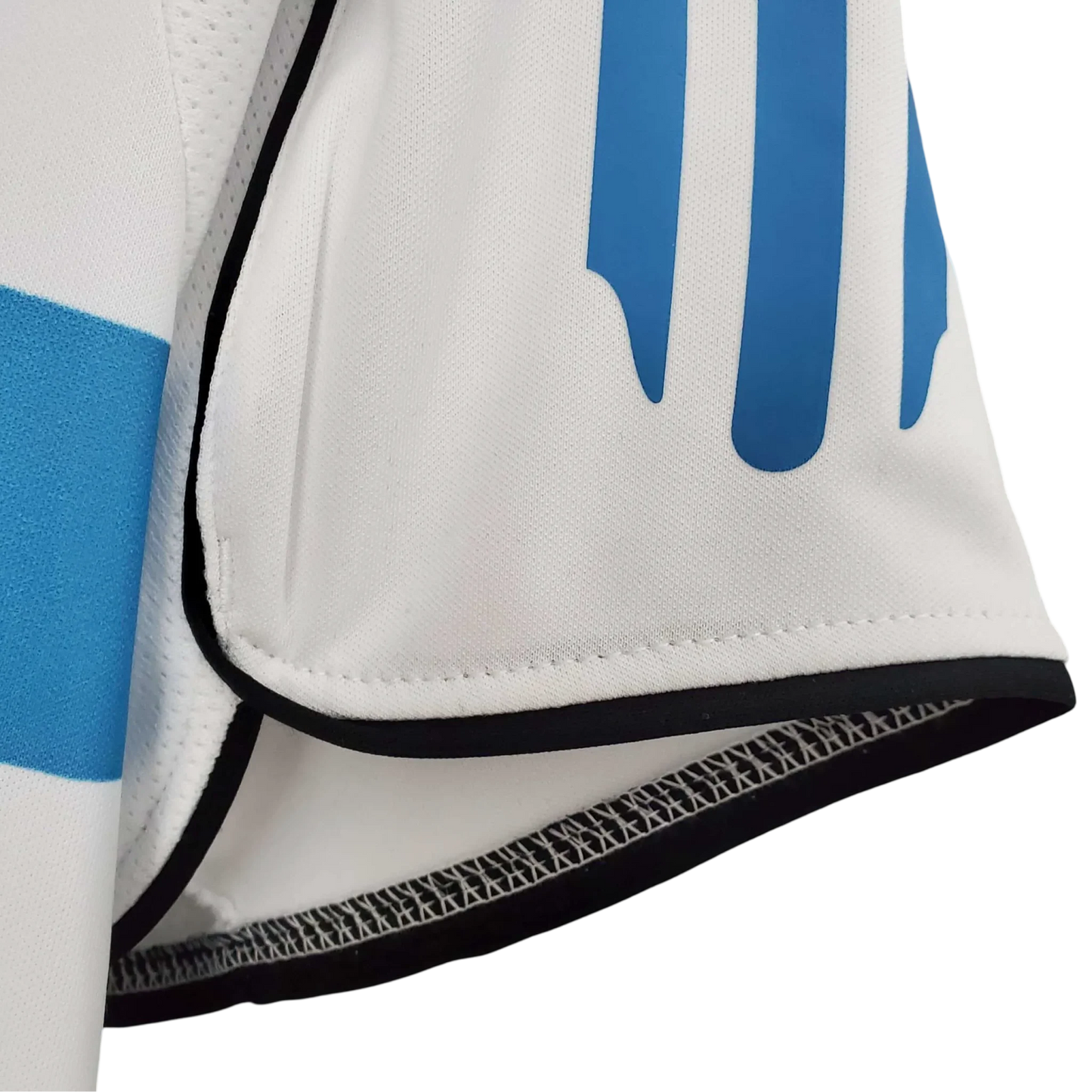 https://cdn.shopify.com/s/files/1/0826/7228/8075/files/20052006-olympique-de-marseille-n9uf-telecom-home-retro-jersey-597724.webp?v=1741198010