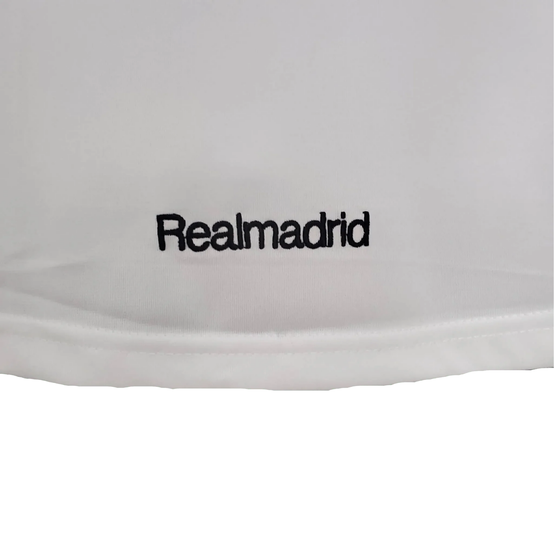 https://cdn.shopify.com/s/files/1/0826/7228/8075/files/20052006-real-madrid-siemens-home-retro-kit-short-sleeves-506698.webp?v=1741197436