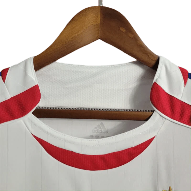 https://cdn.shopify.com/s/files/1/0826/7228/8075/files/2006-france-world-cup-away-retro-jersey-900822.webp?v=1741198591