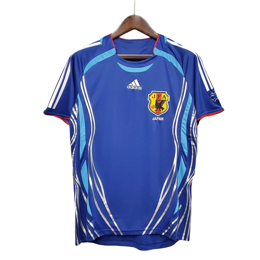 https://cdn.shopify.com/s/files/1/0826/7228/8075/files/2006-japan-home-retro-kit-393487.webp?v=1741197159