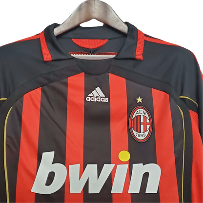 https://cdn.shopify.com/s/files/1/0826/7228/8075/files/20062007-ac-milan-bwin-home-retro-kit-govintagejersey-721040.webp?v=1741198902
