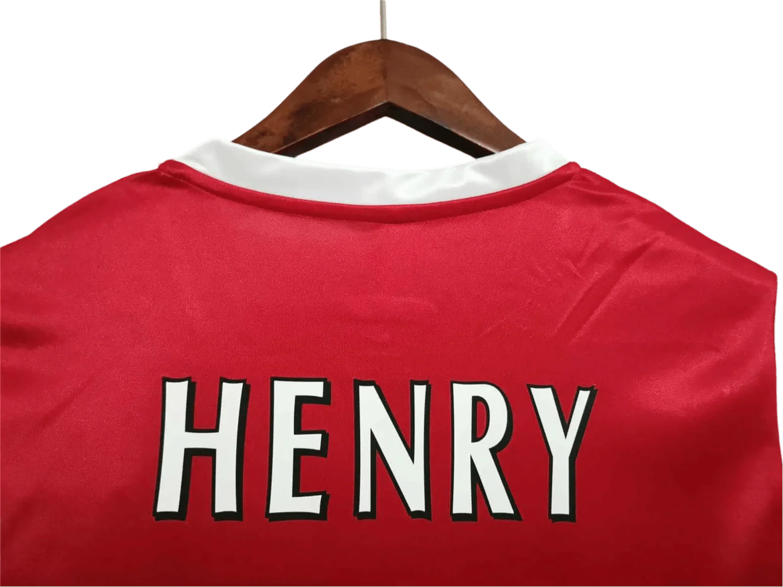 https://cdn.shopify.com/s/files/1/0826/7228/8075/files/20062007-arsenal-fly-emirates-home-retro-kit-classickits433-141726.webp?v=1741198351