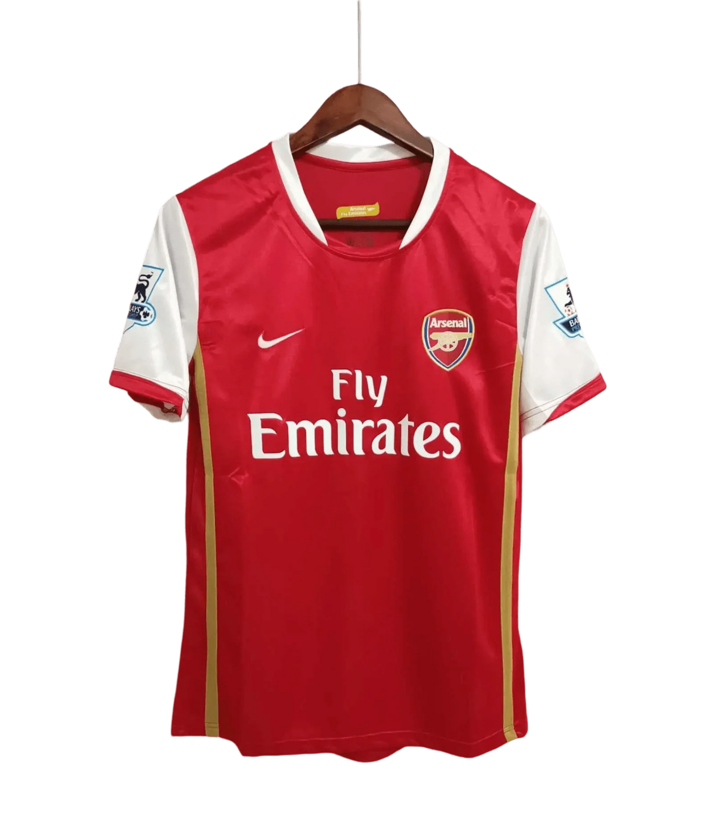 https://cdn.shopify.com/s/files/1/0826/7228/8075/files/20062007-arsenal-fly-emirates-home-retro-kit-classickits433-279778.webp?v=1741198349