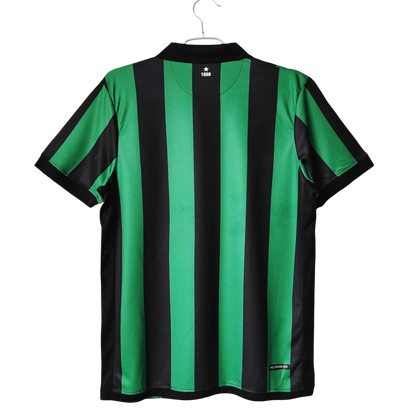 https://cdn.shopify.com/s/files/1/0826/7228/8075/files/20062007-glasgow-celtic-carling-away-retro-kit-classickits433-455089.webp?v=1741198304