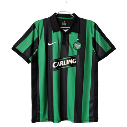 https://cdn.shopify.com/s/files/1/0826/7228/8075/files/20062007-glasgow-celtic-carling-away-retro-kit-classickits433-692957.webp?v=1741198303