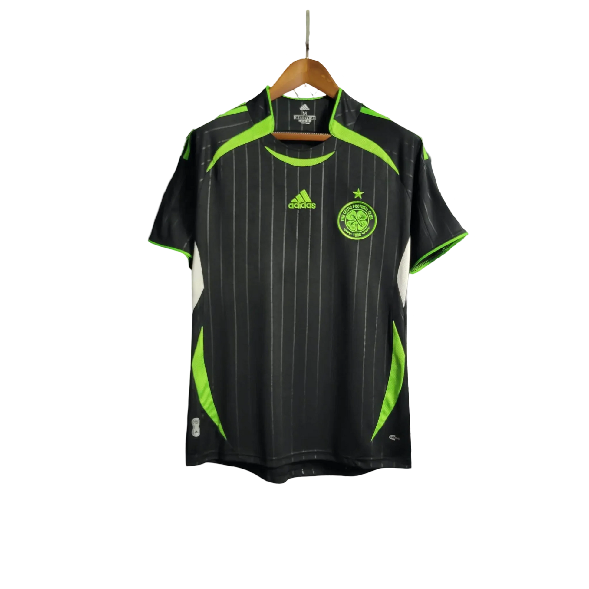 https://cdn.shopify.com/s/files/1/0826/7228/8075/files/20062007-glasgow-celtic-training-retro-kit-classickits433-627735.webp?v=1741198306