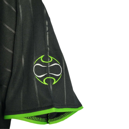 https://cdn.shopify.com/s/files/1/0826/7228/8075/files/20062007-glasgow-celtic-training-retro-kit-classickits433-894101.webp?v=1741198343