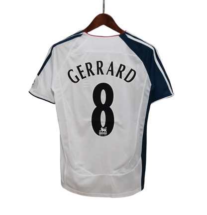 https://cdn.shopify.com/s/files/1/0826/7228/8075/files/20062007-liverpooi-carlsberg-away-retro-kit-classickits433-207555.webp?v=1741198017