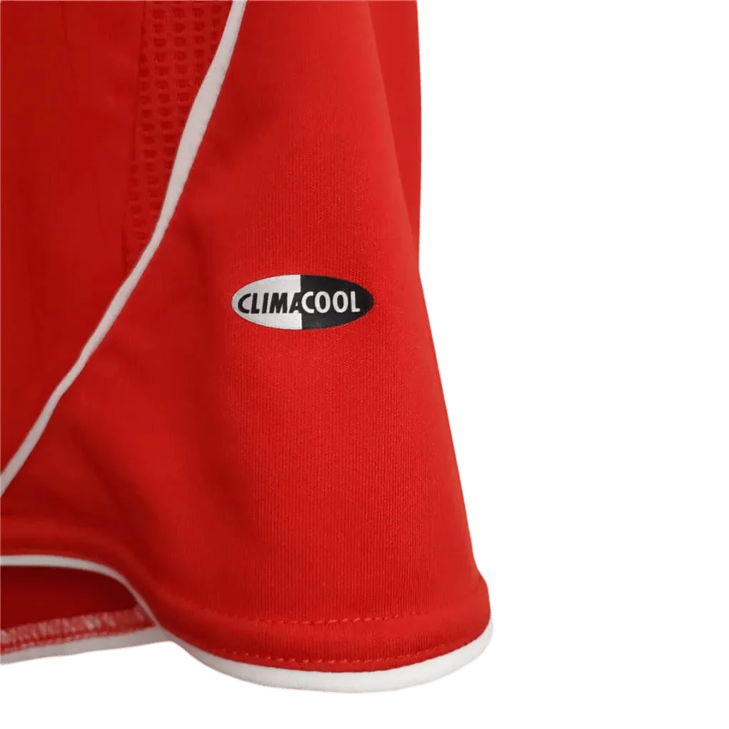 https://cdn.shopify.com/s/files/1/0826/7228/8075/files/20062007-liverpooi-carlsberg-home-retro-kit-classickits433-256498.webp?v=1741197870