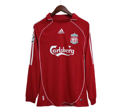 https://cdn.shopify.com/s/files/1/0826/7228/8075/files/20062008-liverpooi-carlsberg-home-retro-kit-long-sleeve-classickits433-867573.webp?v=1741197833