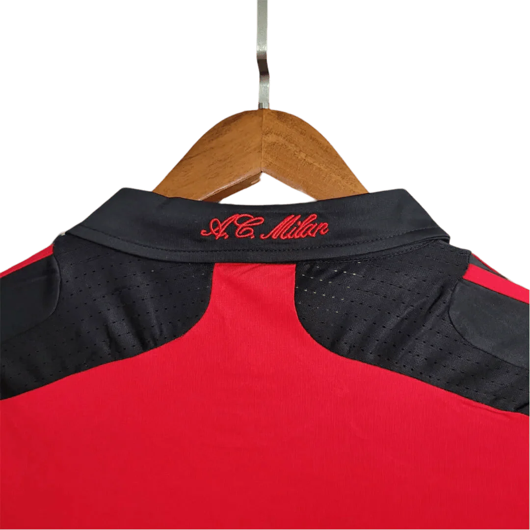 https://cdn.shopify.com/s/files/1/0826/7228/8075/files/20072008-ac-milan-bwin-home-retro-kit-110328.webp?v=1741197277