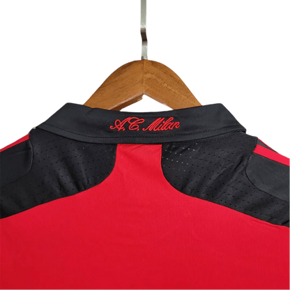 https://cdn.shopify.com/s/files/1/0826/7228/8075/files/20072008-ac-milan-bwin-home-retro-kit-110328.webp?v=1741197277