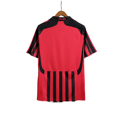 https://cdn.shopify.com/s/files/1/0826/7228/8075/files/20072008-ac-milan-bwin-home-retro-kit-289114.webp?v=1741197276