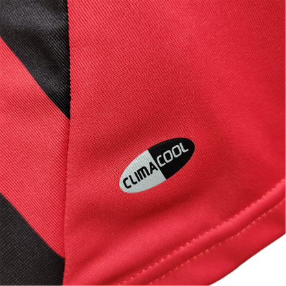 https://cdn.shopify.com/s/files/1/0826/7228/8075/files/20072008-ac-milan-bwin-home-retro-kit-532778.webp?v=1741197277