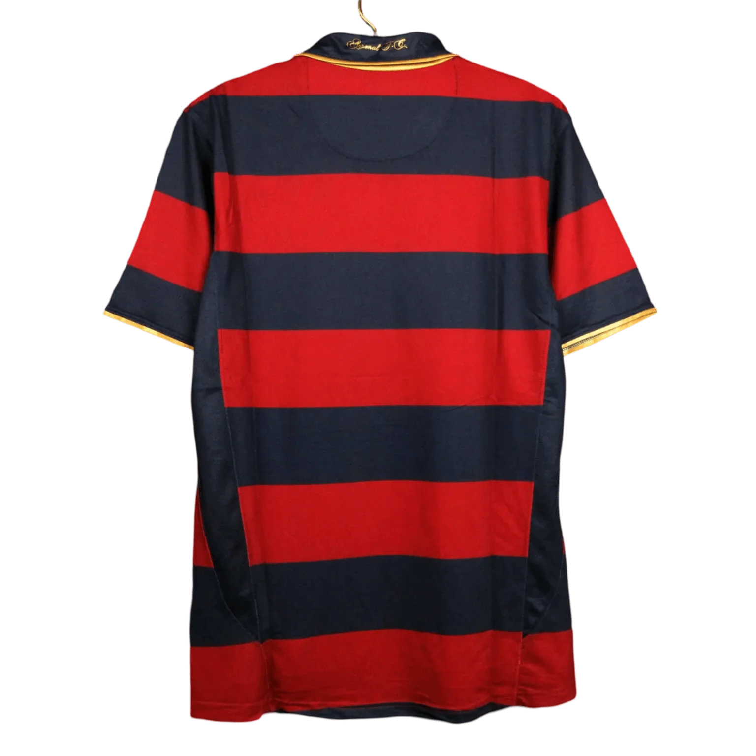 https://cdn.shopify.com/s/files/1/0826/7228/8075/files/20072008-arsenal-fly-emirates-third-retro-kit-classickits433-147416.webp?v=1741198361