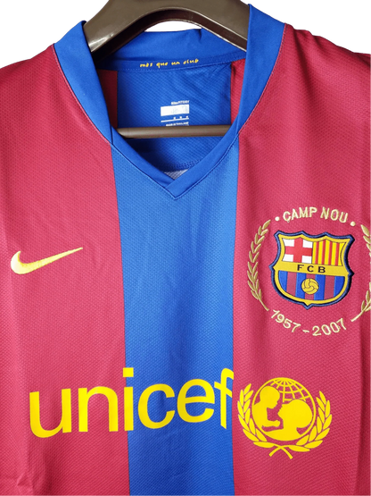 https://cdn.shopify.com/s/files/1/0826/7228/8075/files/20072008-fc-barcelona-unicef-home-retro-kit-long-sleeves-classickits433-837665.webp?v=1741197561