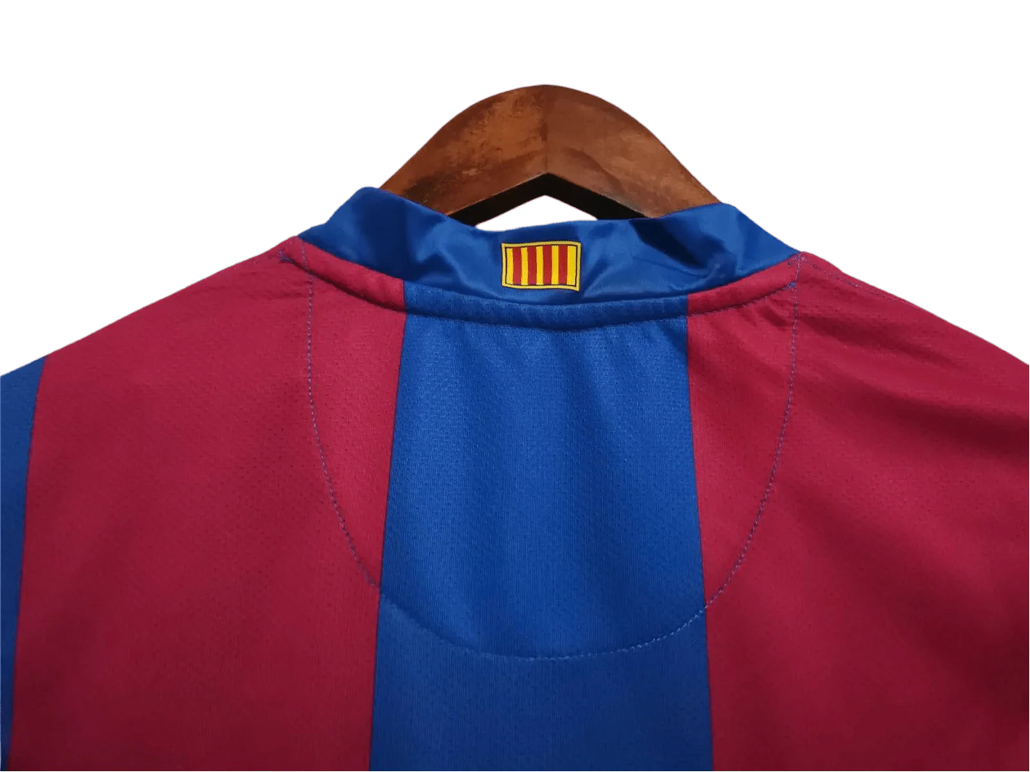 https://cdn.shopify.com/s/files/1/0826/7228/8075/files/20072008-fc-barcelona-unicef-home-retro-kit-short-sleeves-classickits433-110750.webp?v=1741197557