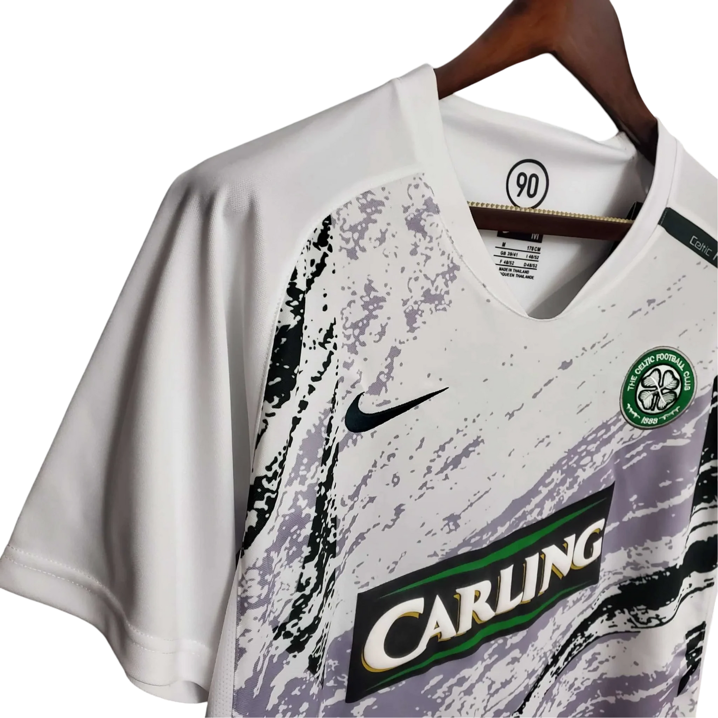 https://cdn.shopify.com/s/files/1/0826/7228/8075/files/20072008-glasgow-celtic-carling-away-retro-kit-classickits433-534088.webp?v=1741198288