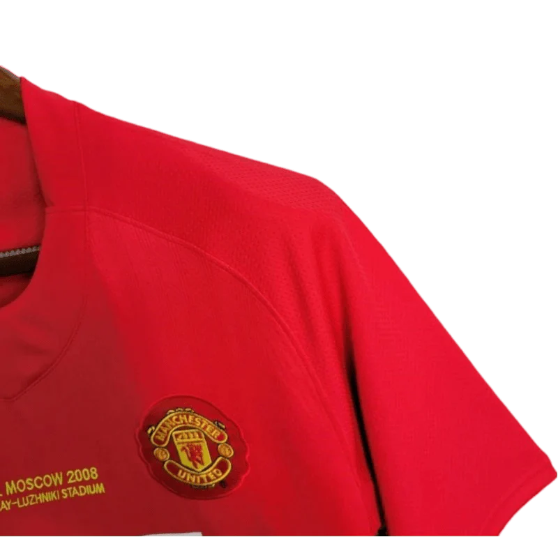 https://cdn.shopify.com/s/files/1/0826/7228/8075/files/20072008-manchester-united-aig-ucl-final-home-retro-kit-classickits433-487854.webp?v=1741199170