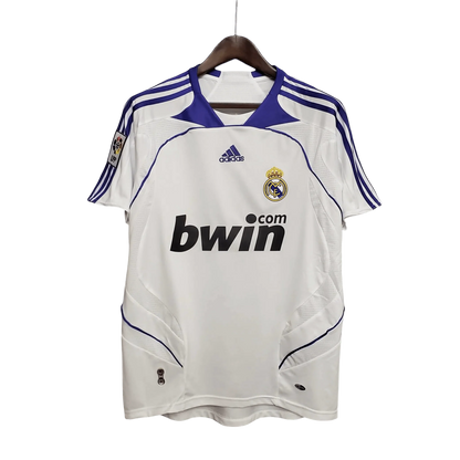 https://cdn.shopify.com/s/files/1/0826/7228/8075/files/20072008-real-madrid-bwin-home-retro-kit-407279.webp?v=1741197439
