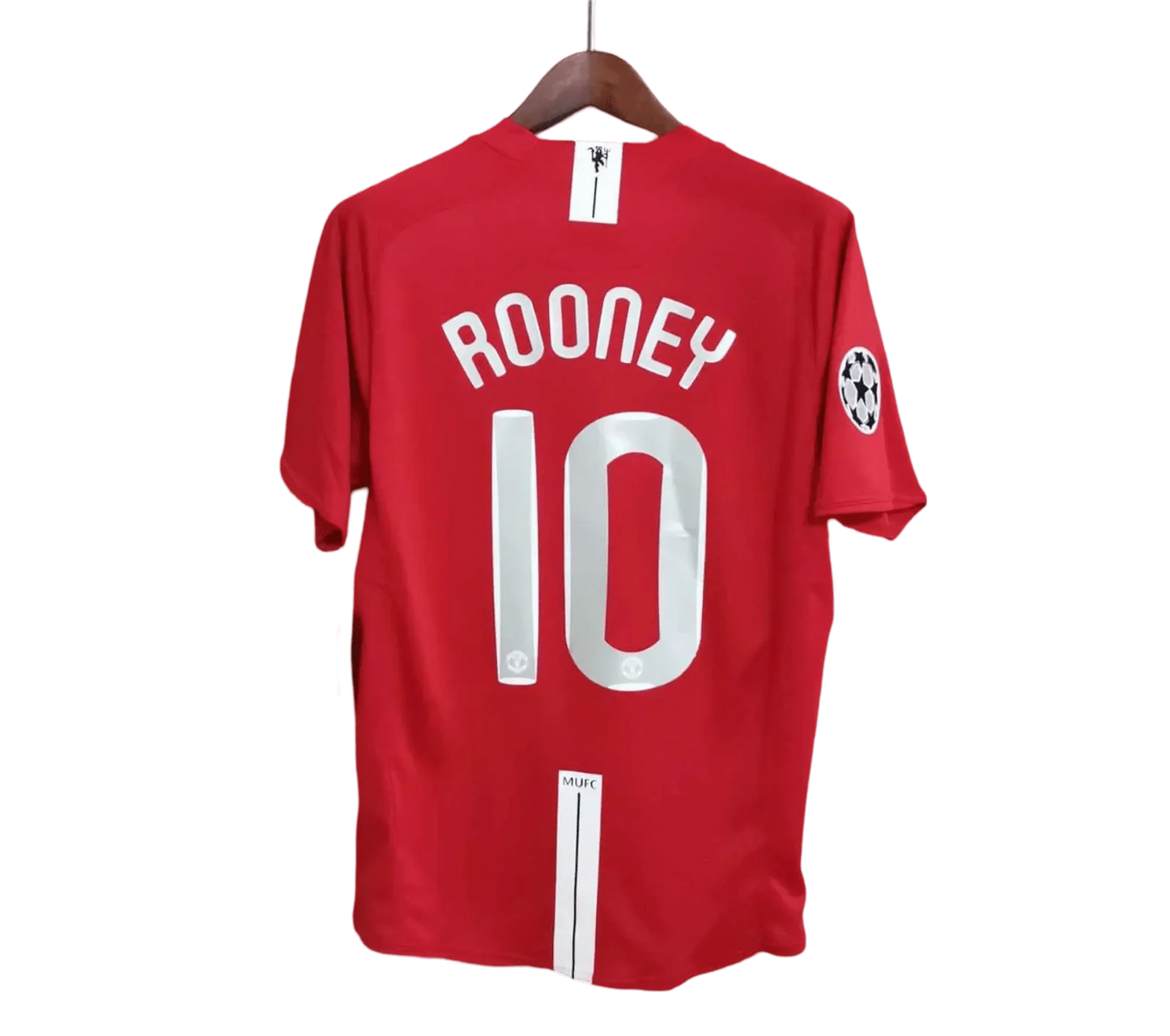 https://cdn.shopify.com/s/files/1/0826/7228/8075/files/20072009-manchester-united-aig-home-retro-kit-classickits433-901923.webp?v=1741197755
