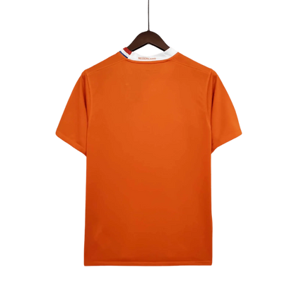 https://cdn.shopify.com/s/files/1/0826/7228/8075/files/2008-netherlands-home-retro-kit-296114.webp?v=1741197022
