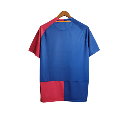 https://cdn.shopify.com/s/files/1/0826/7228/8075/files/20082009-fc-barcelona-unicef-home-retro-kit-classickits433-591661.webp?v=1741199034