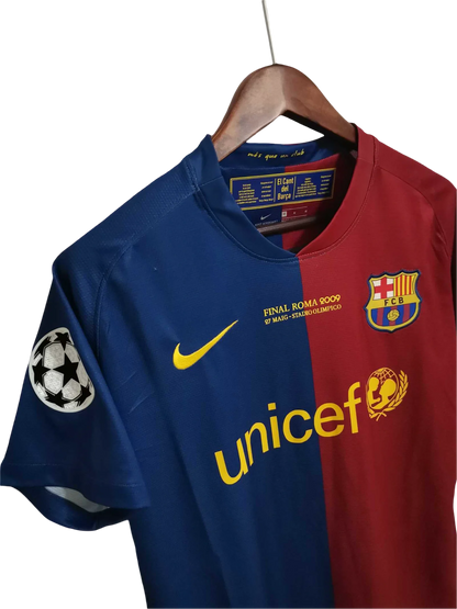 https://cdn.shopify.com/s/files/1/0826/7228/8075/files/20082009-fc-barcelona-unicef-home-retro-kit-classickits433-682727.webp?v=1741199033