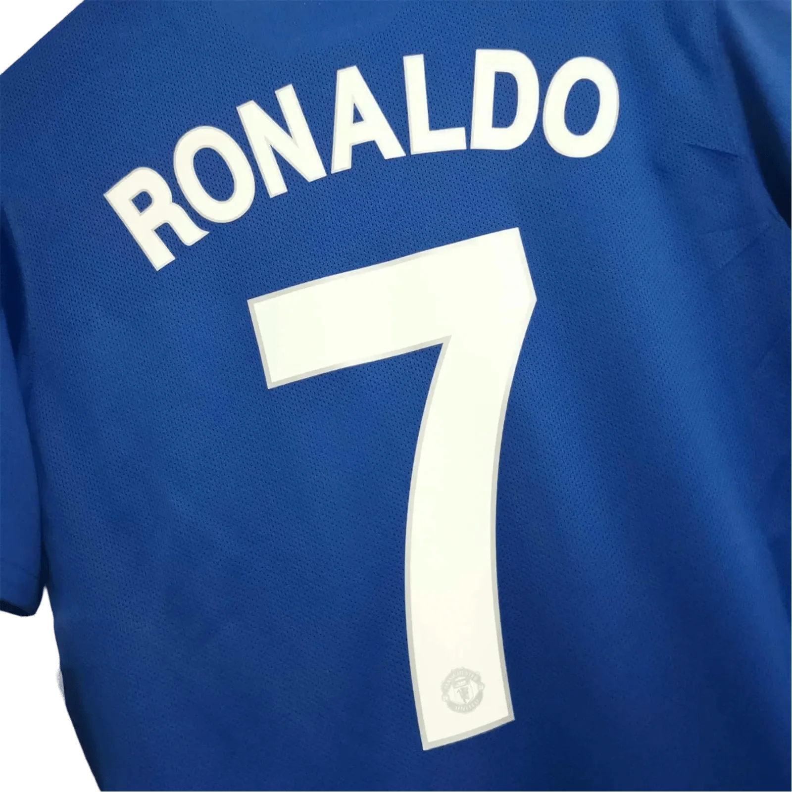 https://cdn.shopify.com/s/files/1/0826/7228/8075/files/20082009-manchester-united-aig-blue-third-retro-kit-classickits433-734703.webp?v=1741197747